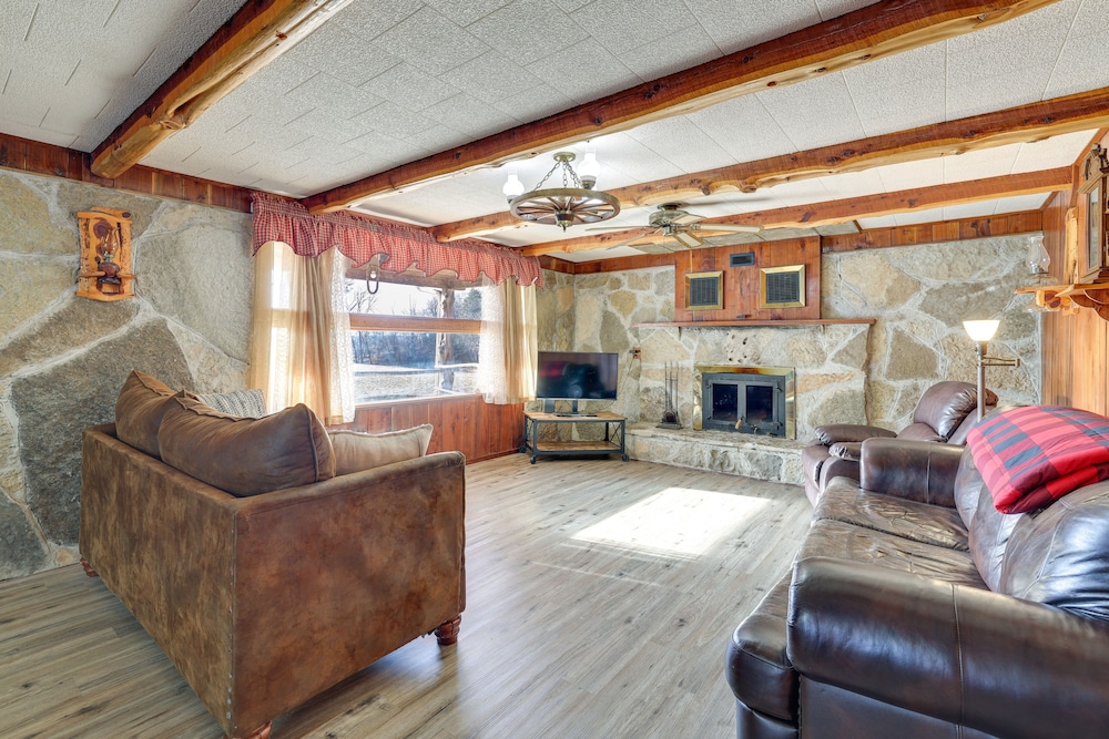 House (2 Bedrooms) photo 1