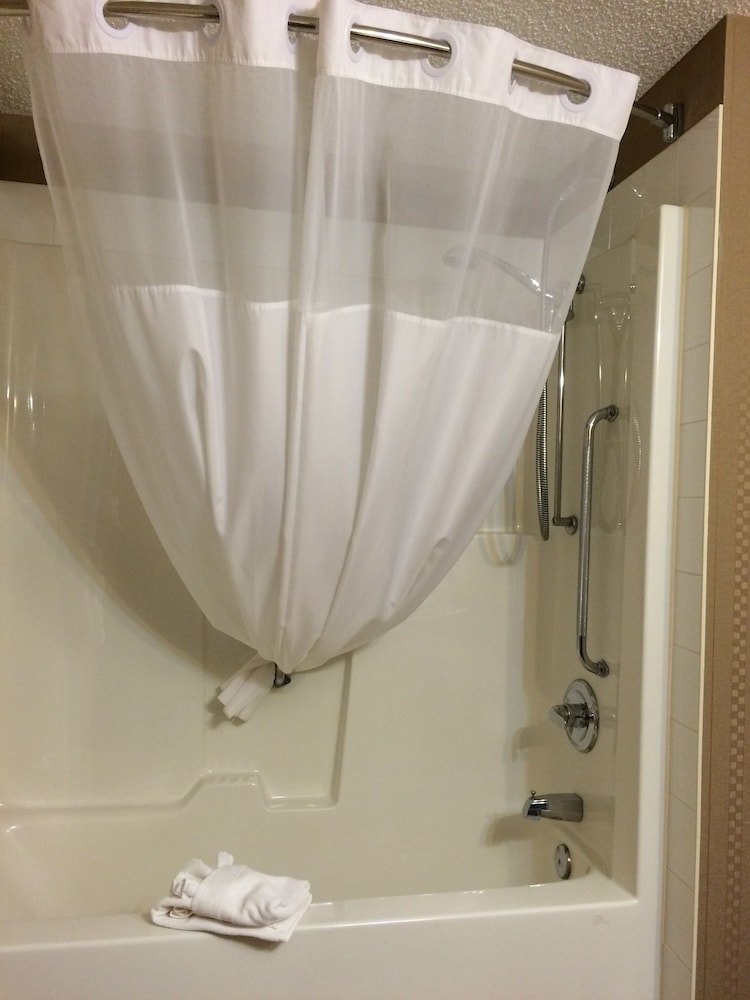 Room, Accessible - Photo 7