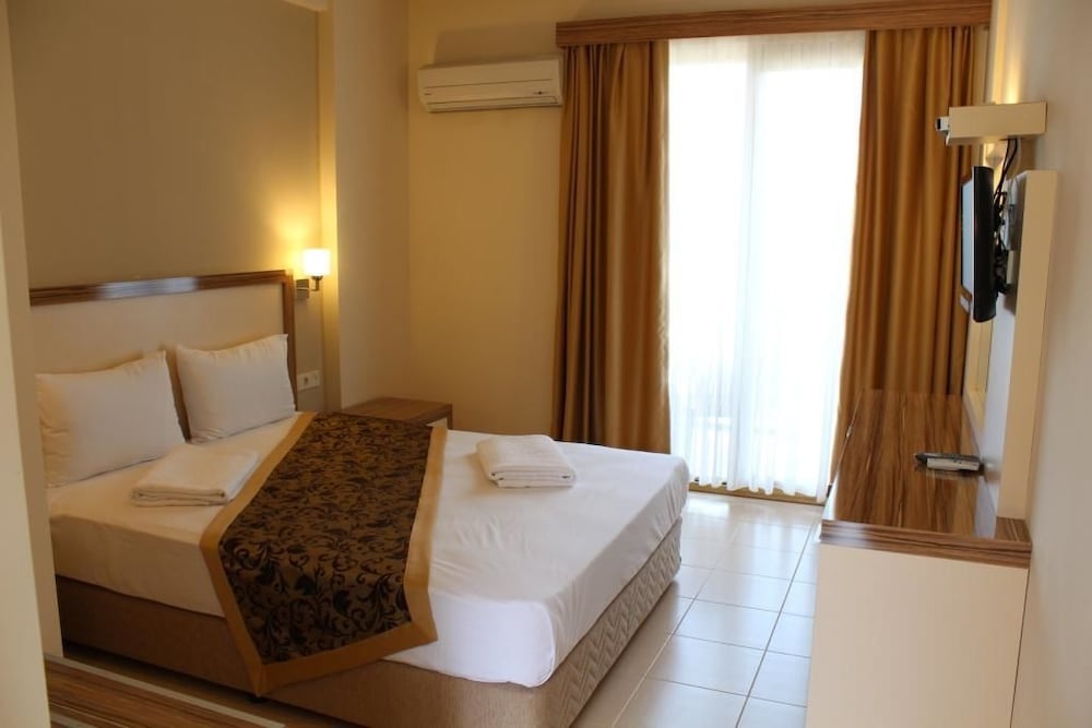 Standard Room photo 1