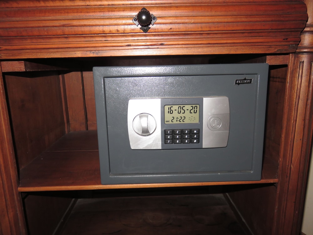 Standard Suite photo 2