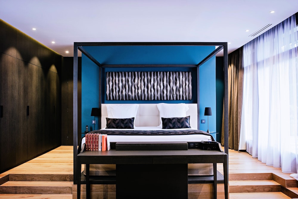 Exclusive Suite, Balcony, Lake View