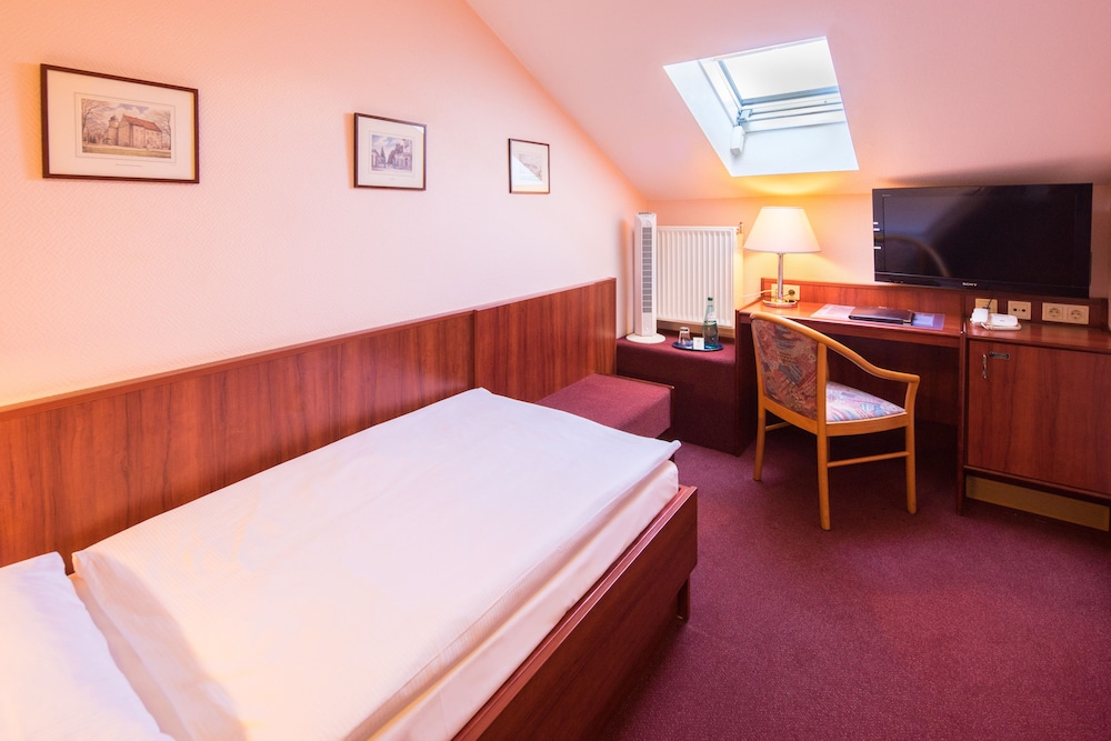 Standard Single Room, 1 Twin Bed, City View photo 1