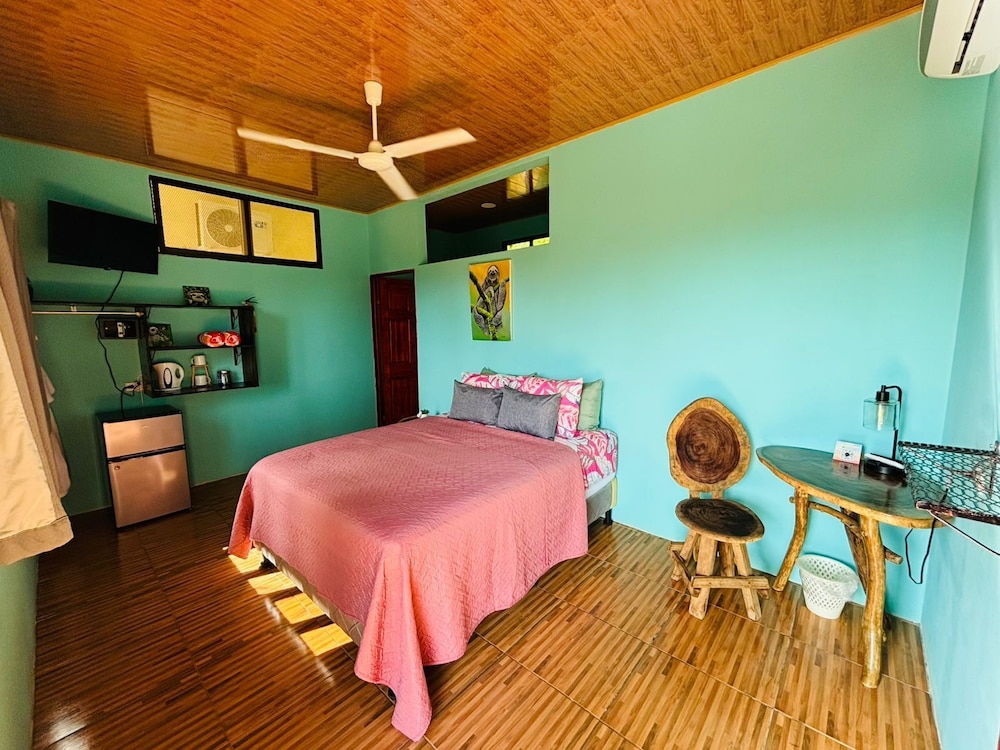 Room Perezoso photo 1