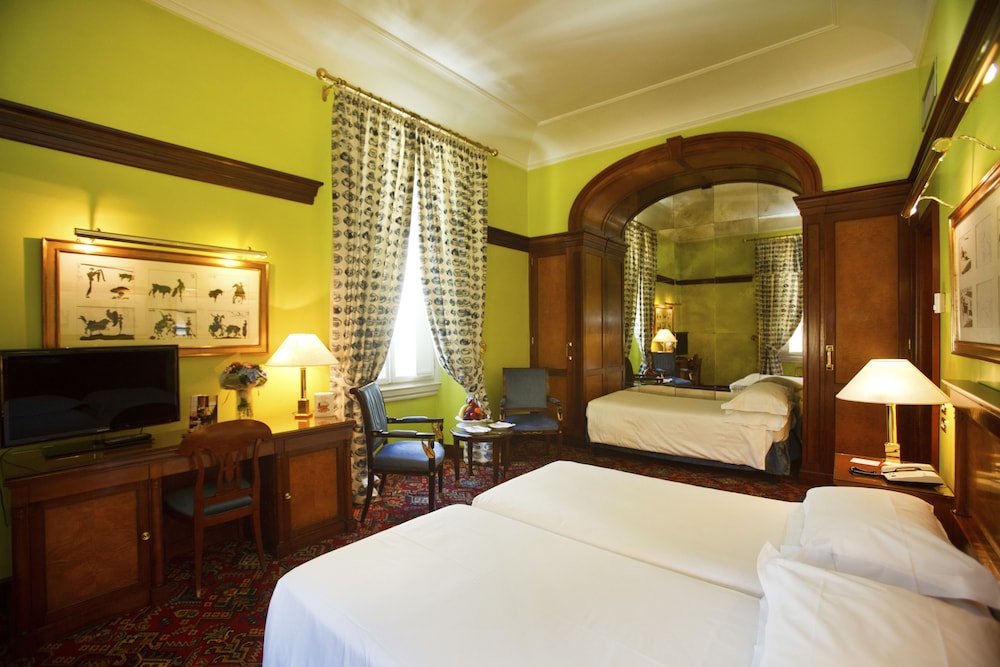 Classic Triple Room
