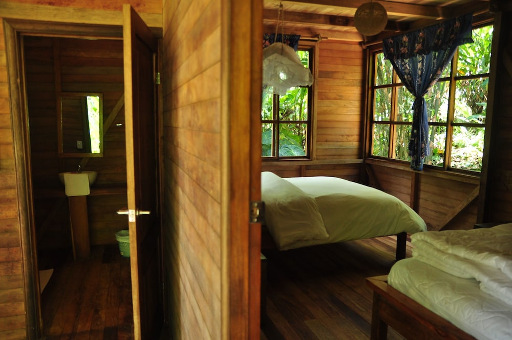 Standard Bungalow, 2 Bedrooms (For 5 People) photo 1