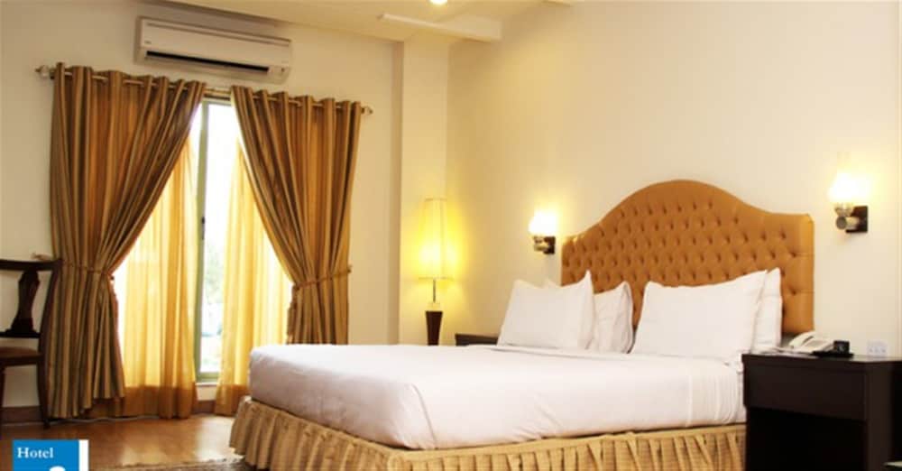 Deluxe Room photo 1