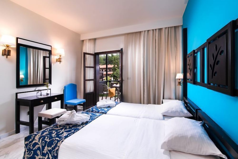 Standard Double Room - Photo 2