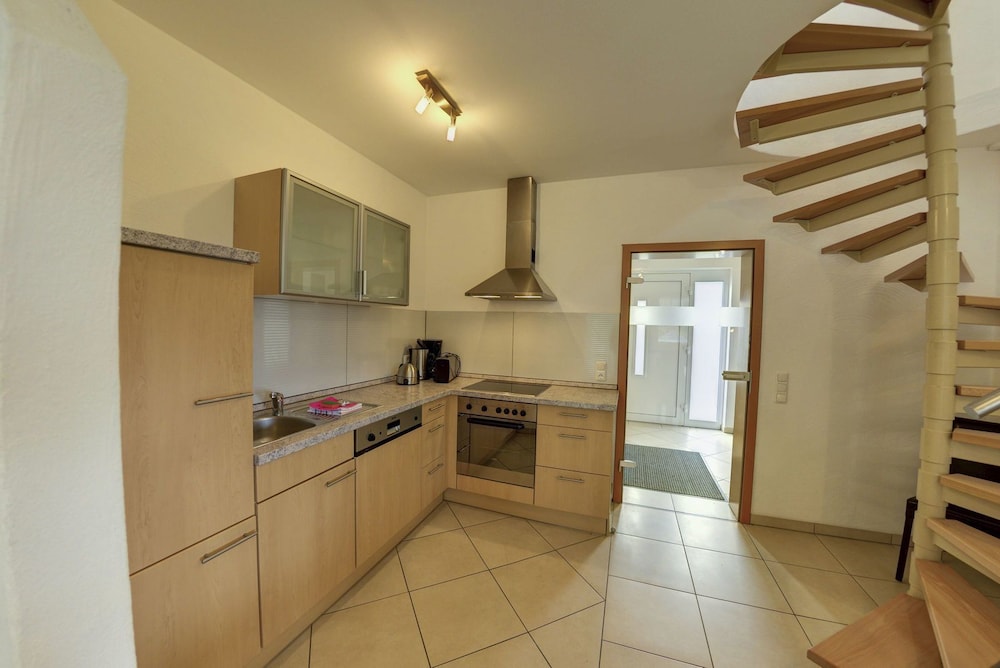 Apartment (2 House 41) photo 3