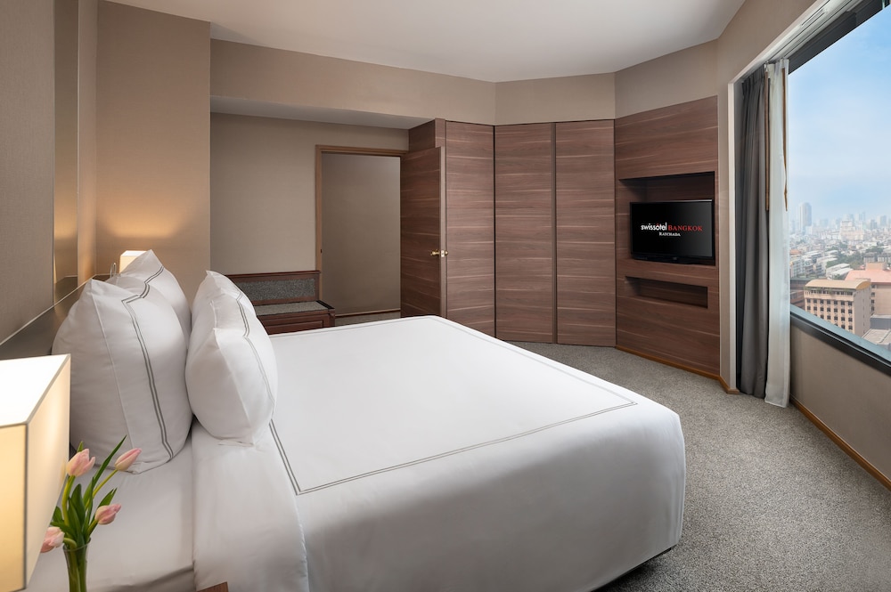 Swiss, Suite, 1 King Bed