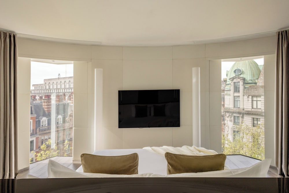 2Bedrooms Beyond ME+ Panoramic City View