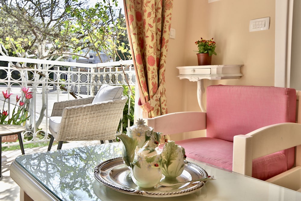 Romantic Double Room - Photo 23