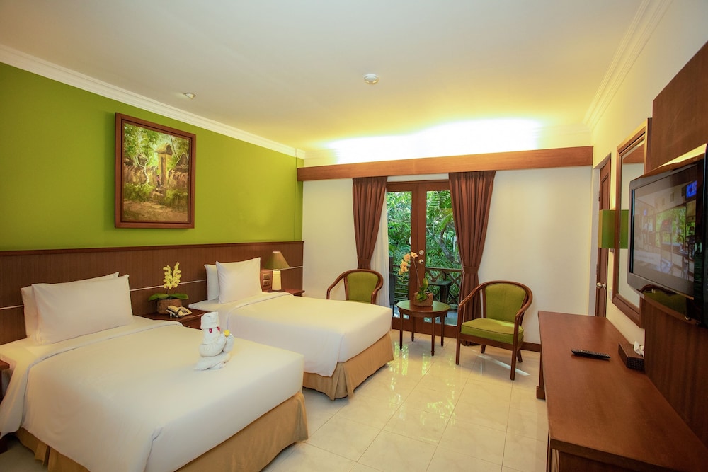 Deluxe Room - Photo 3