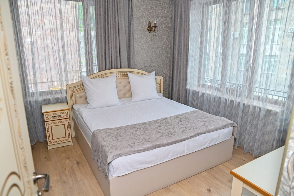Comfort Room photo 1
