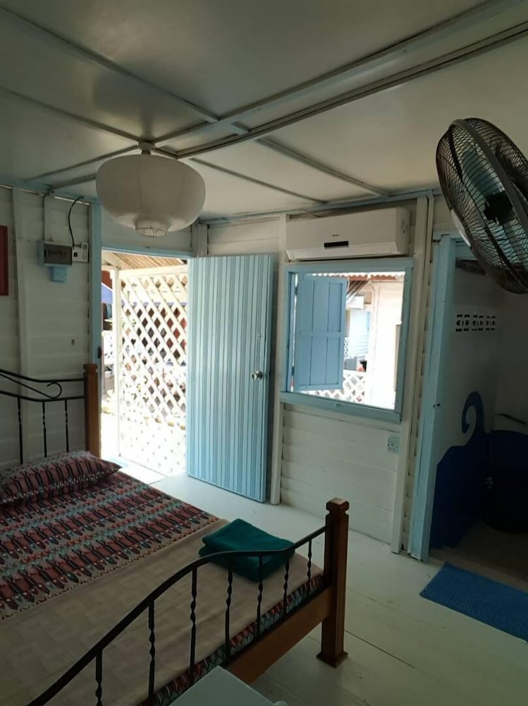 Chalet (Fan) photo 2