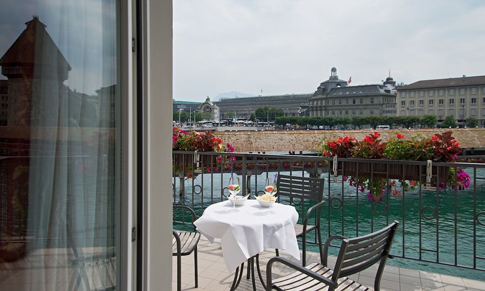 Double Room, Balcony, River View (12m², big balcony) photo 2