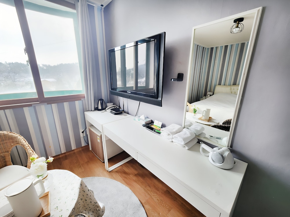 Deluxe Double Room photo 2
