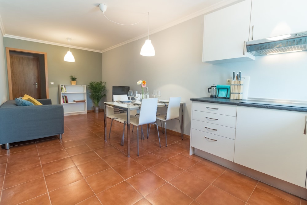 Apartment, 2 Bedrooms (First Floor ) photo 2