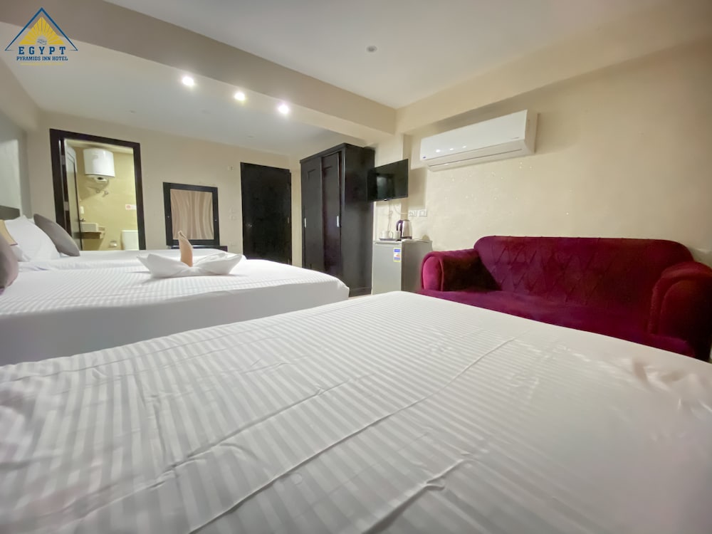 Royal Quadruple Room, 1 Bedroom, Non Smoking, Balcony