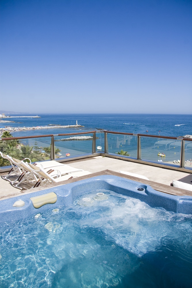 Junior Suite, Sea View (Deluxe) - Photo 9
