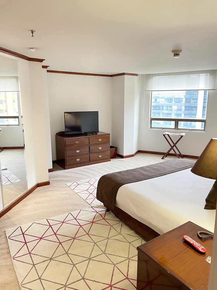 Deluxe Studio Suite - Photo 5