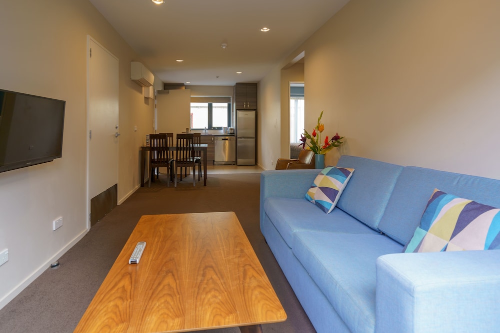 Superior Two Bedroom Apartment photo 3