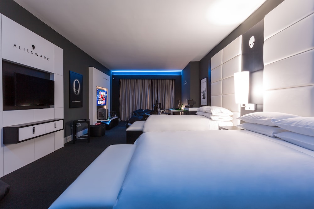Master King Suite with Ocean View