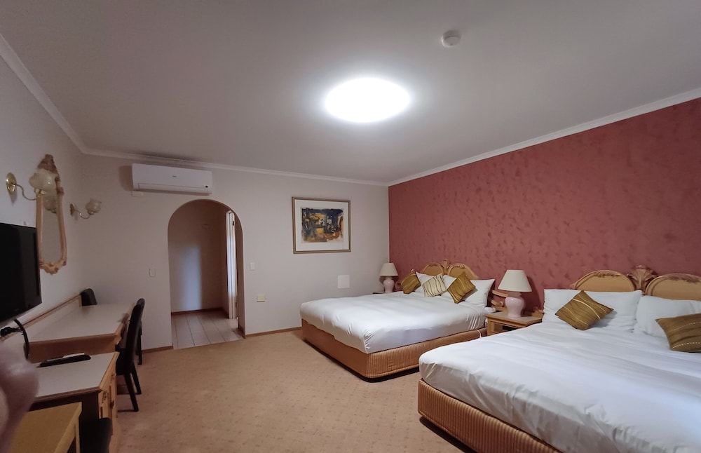Premium Twin Room photo 1