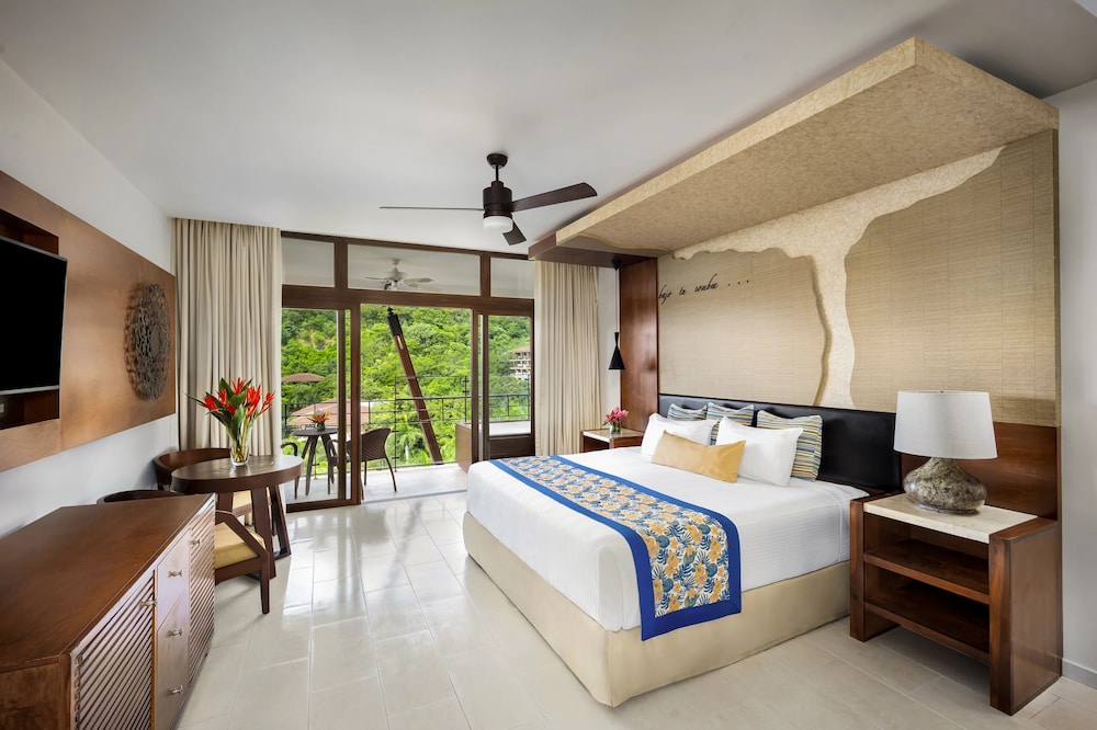 Habitación Junior Preferred Club King con Vista al Océano