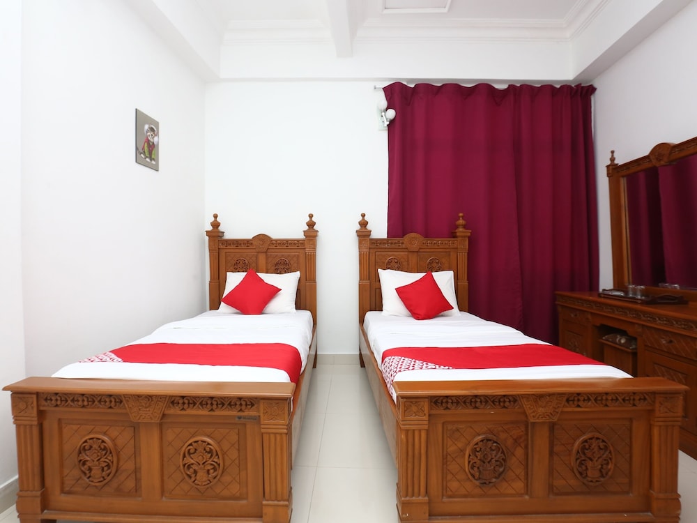 Deluxe Twin Room photo 3