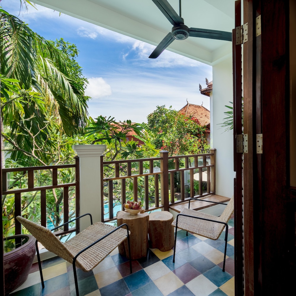 Deluxe Terrace Twin with Bathtub (Resort) - Photo 21