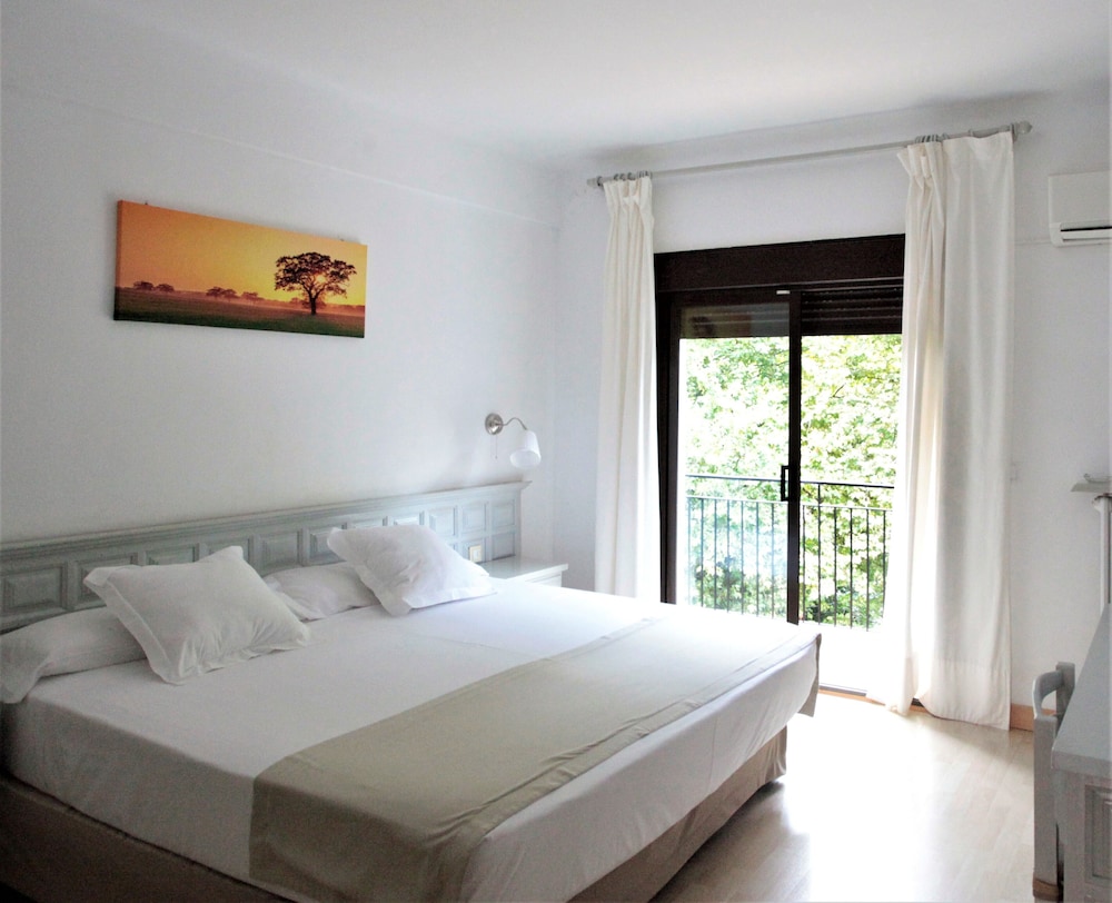 Habitación Estándar, 1 Cama King, Baño Privado, Vista a la Montaña