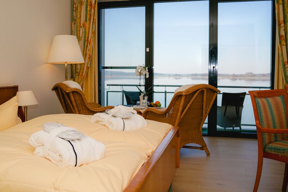 Standard Double Room, Lake View, Lakeside