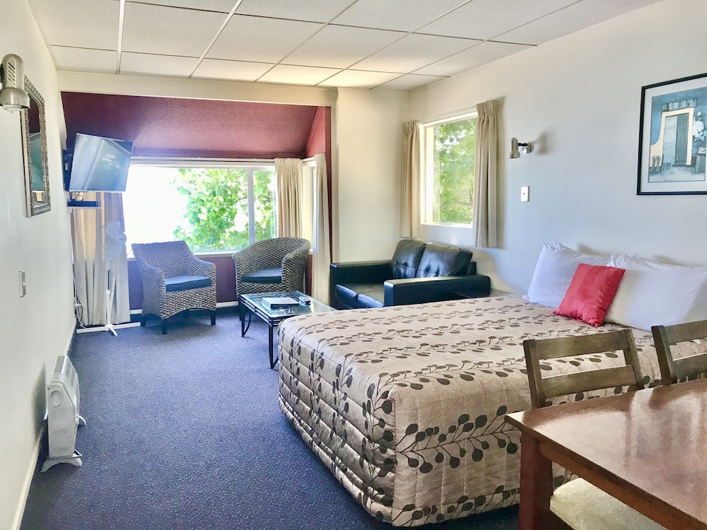 Family Apartment, 1 Bedroom, Lake View photo 1