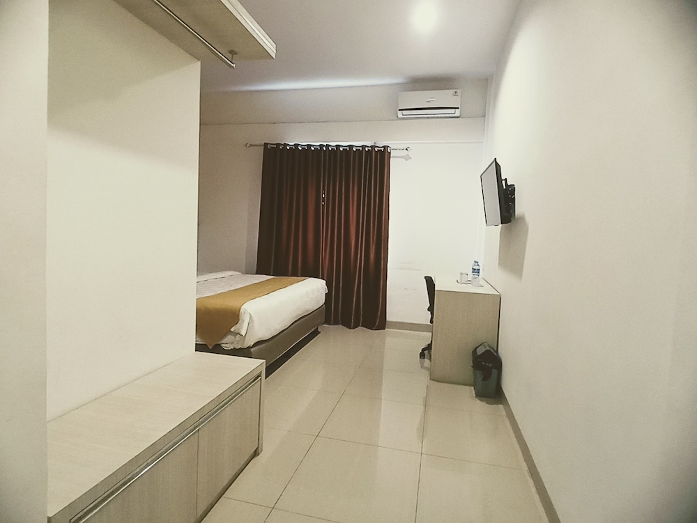 Superior Twin Room - Photo 12