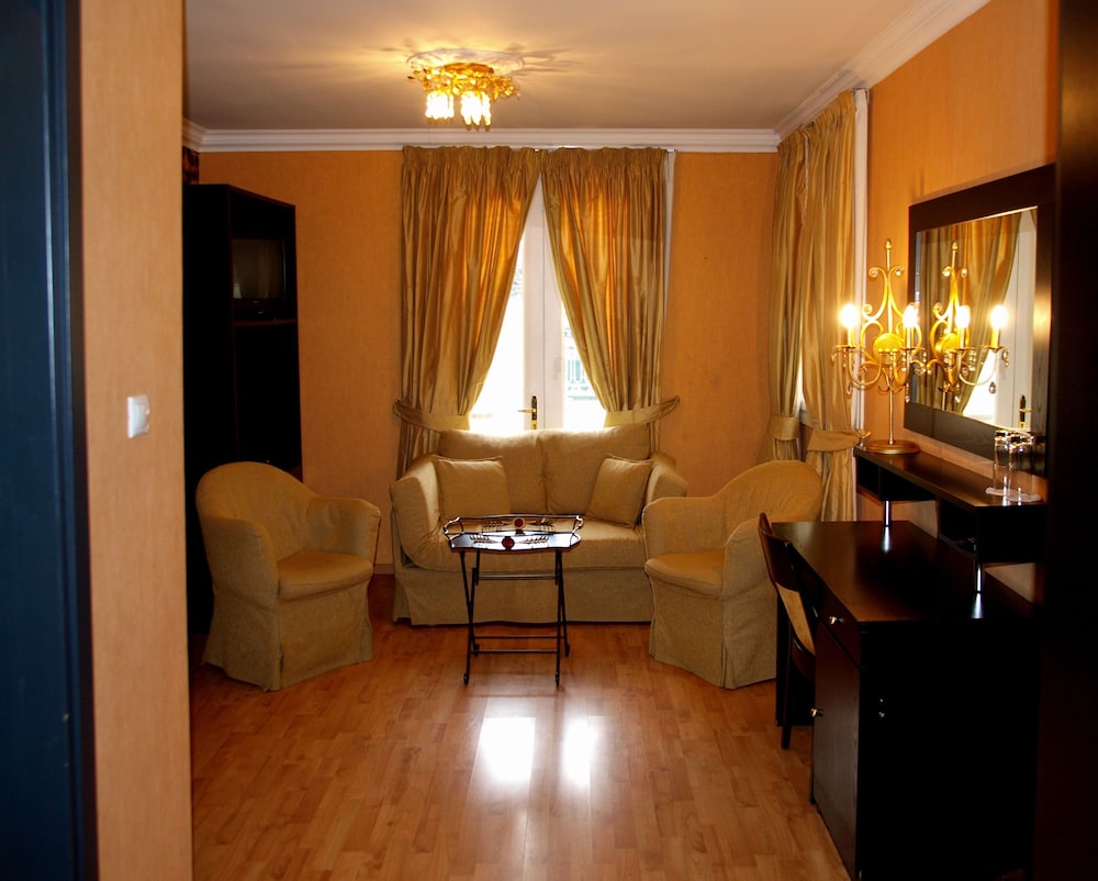 Junior Suite - Photo 1