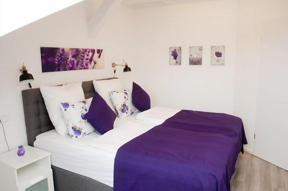 Premium Double Room (Old Times) photo 3