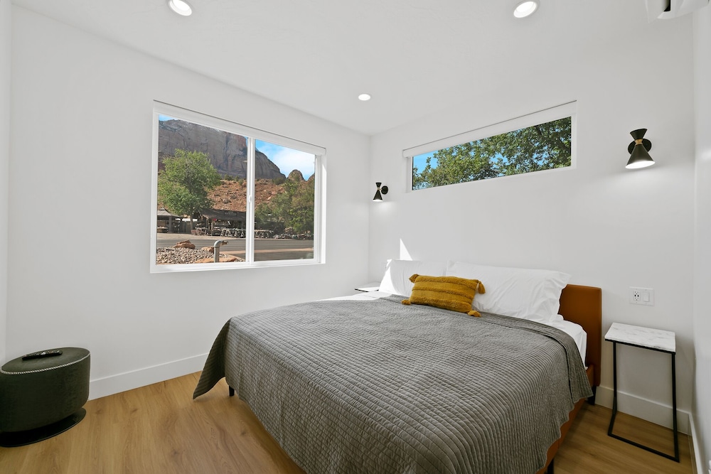 Deluxe Bungalow, 1 King Bed with Sofa bed, Mountain View