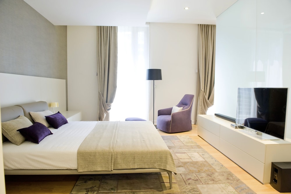 Apartment, 3 Bedrooms, Partial Ocean View