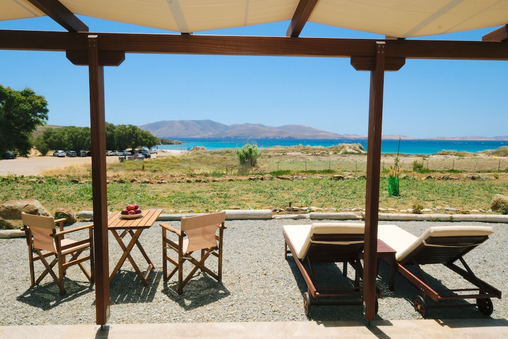 Apartment, 2 Bedrooms, Patio, Beach View