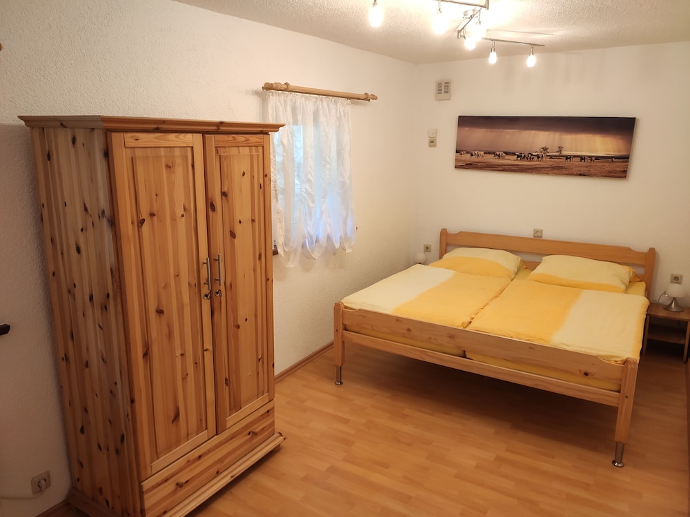 Basic House, 3 Bedrooms (Kohlbach)