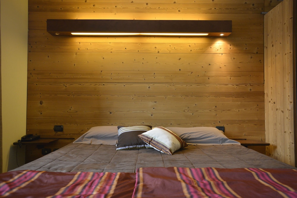 Superior Double Room, Mountain View