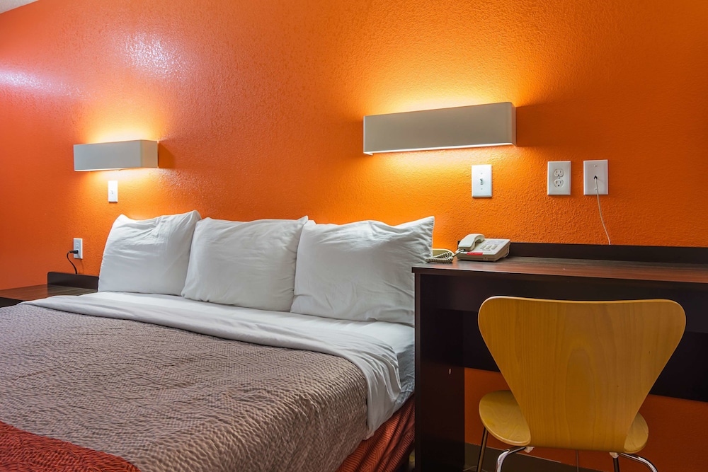 Standard Room, 1 Double Bed, Non Smoking photo 2