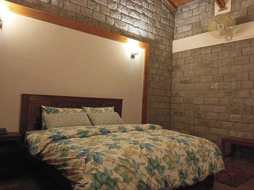 Luxury Single Room