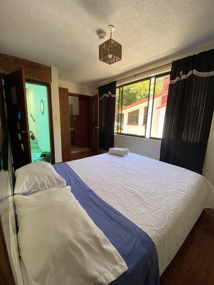 Standard Double Room, 1 Bedroom, Ensuite photo 1