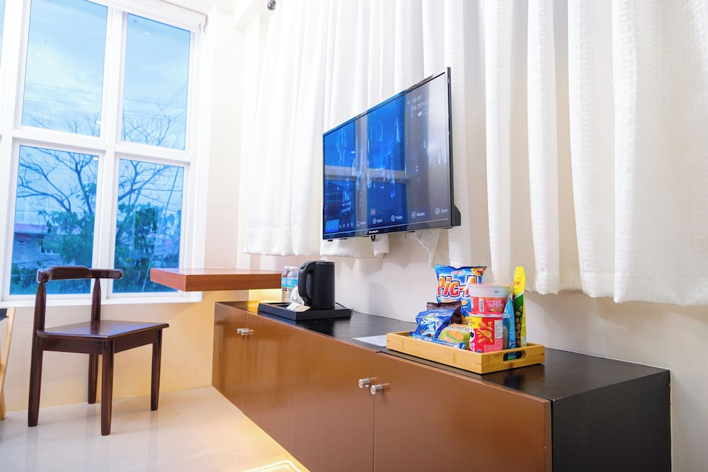 Executive Room - Photo 16