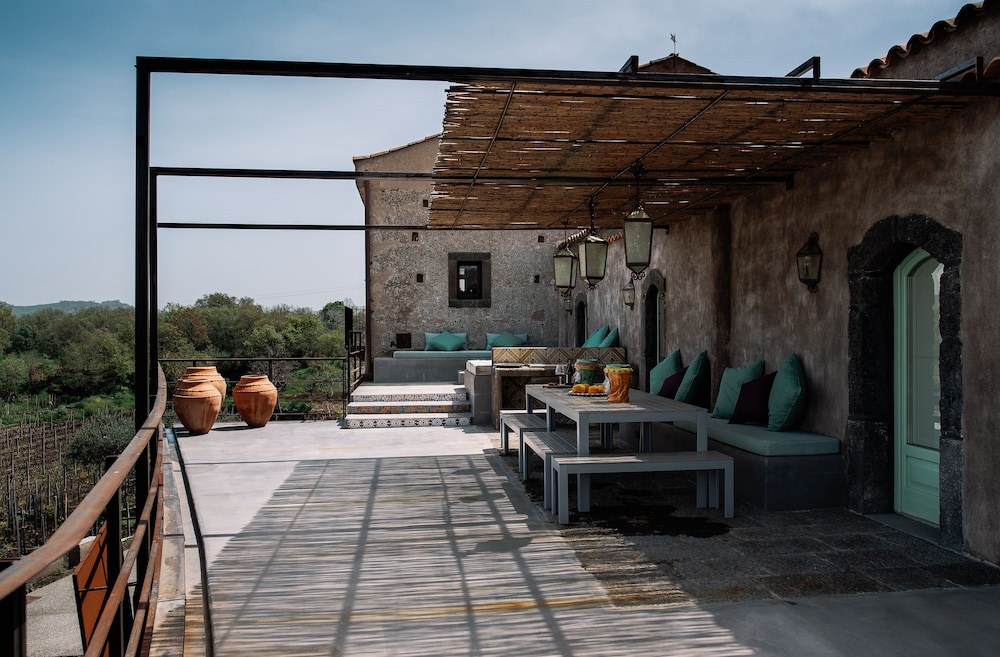 Luxury Villa, Vineyard View photo 2