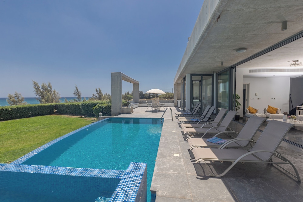 Villa, 5 Bedrooms, Private Pool, Garden View