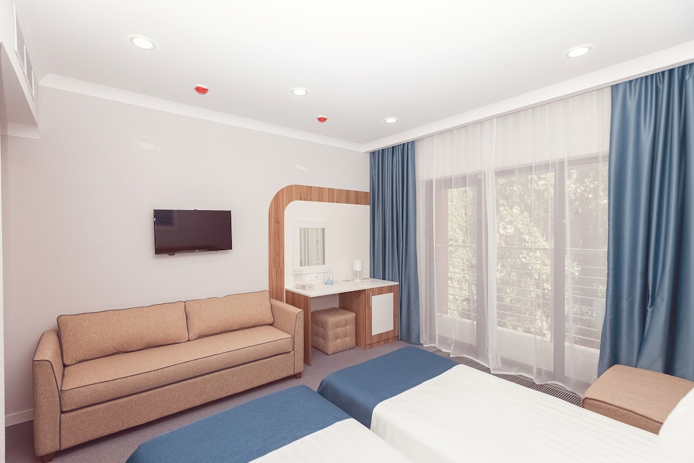 Superior Twin Room photo 2