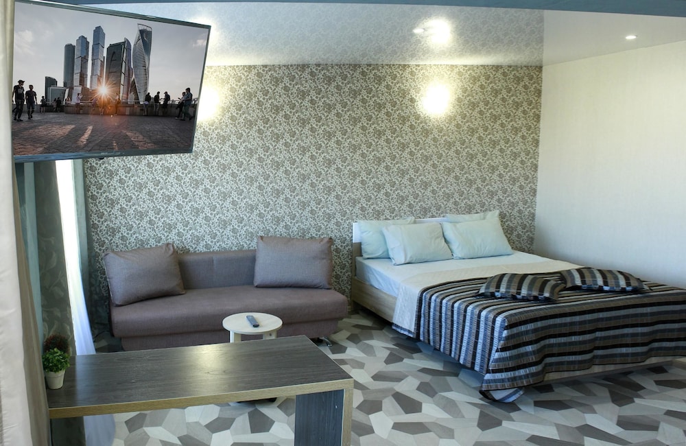 Business Apartment, 1 Queen Bed with Sofa bed, Non Smoking, City View photo 1