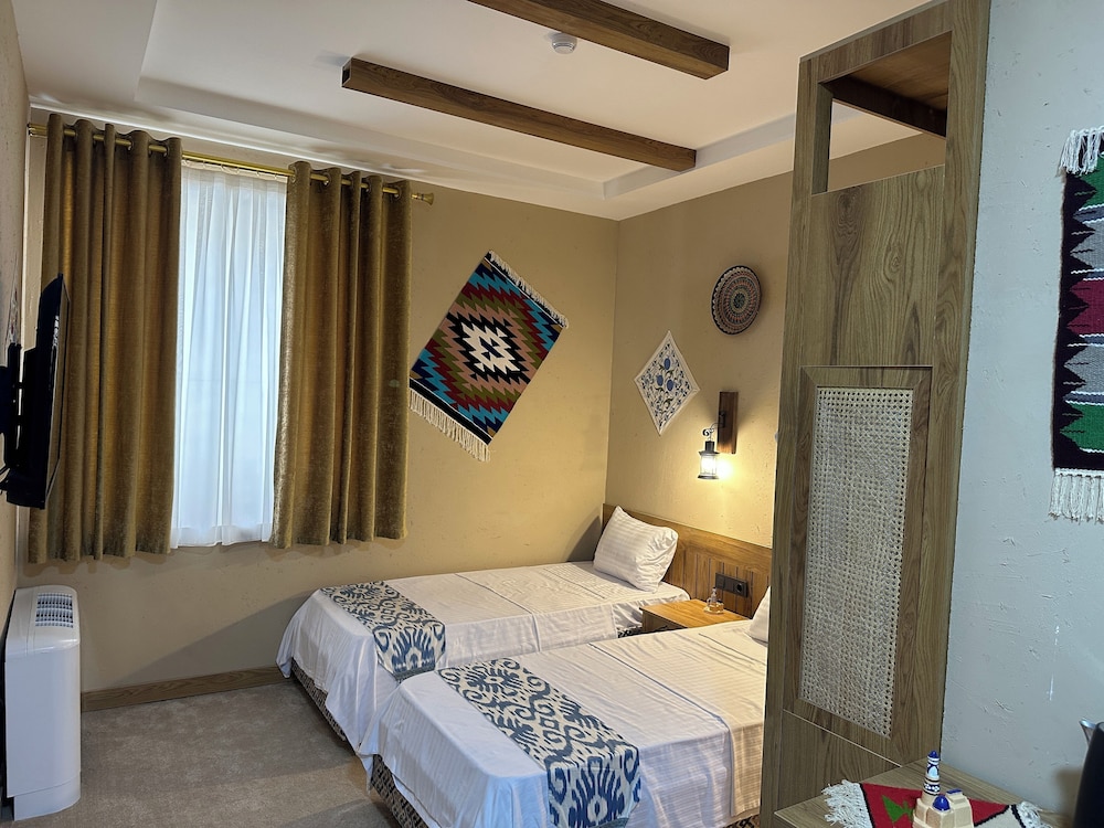 Standard Twin Room photo 2